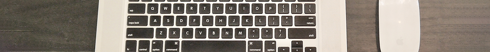MacBook Proのキーボードとマウス